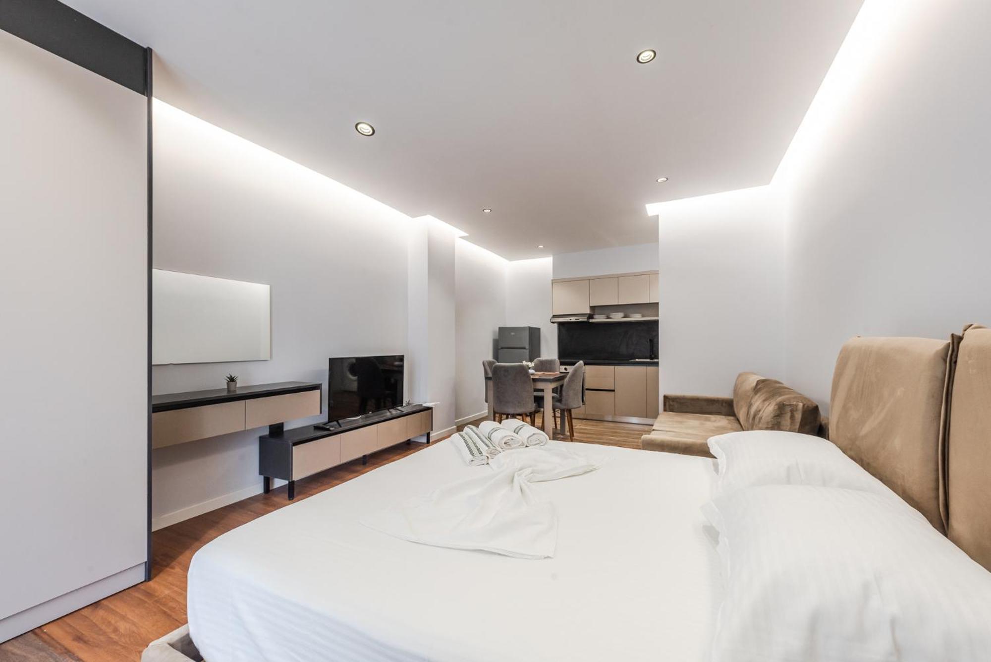 Sr Apartments Golem Golem  Bagian luar foto